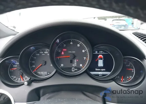 2016 Porsche Cayenne z USA, uszkodzony, nr VIN WP1AA2A25GKA12185